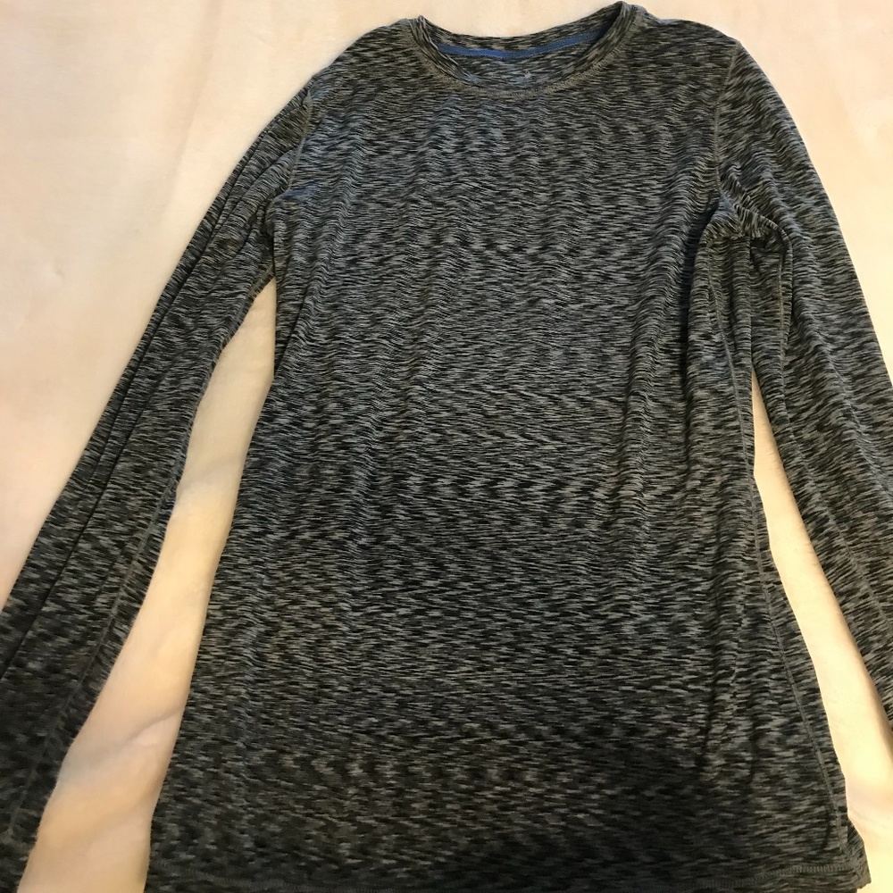 Cuddle Duds top
